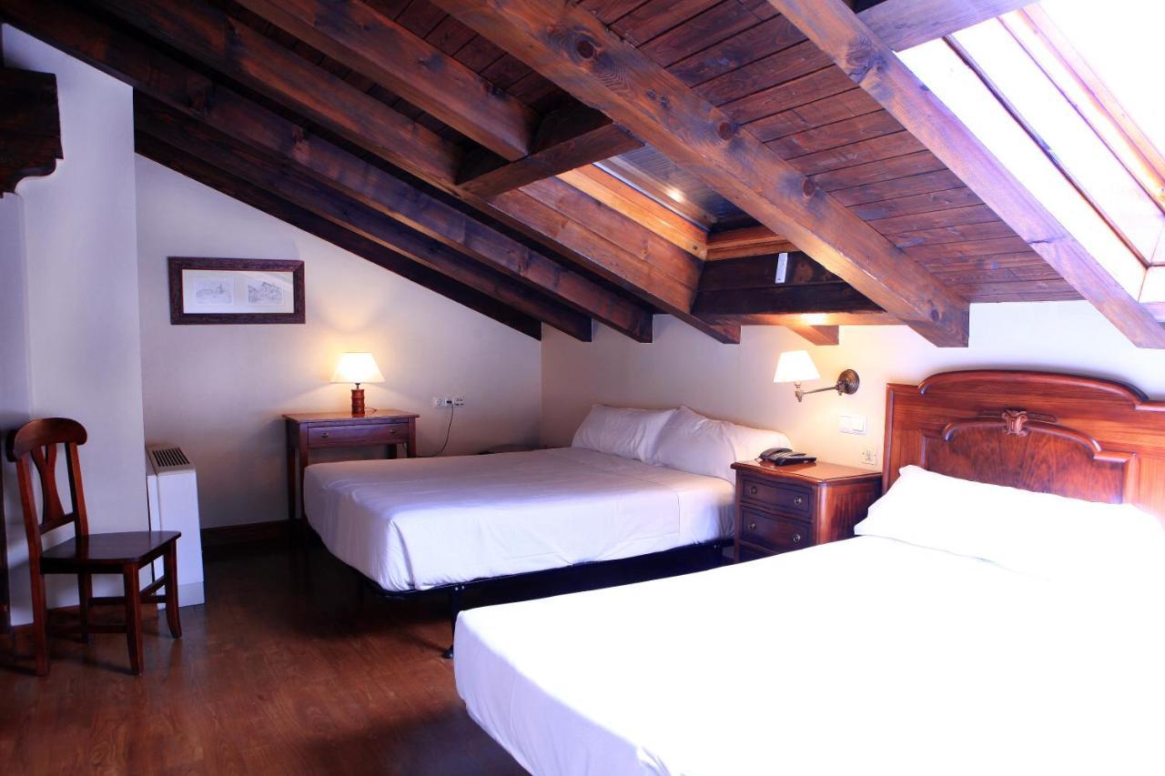 Hostal Antxitonea Elizondo Eksteriør billede